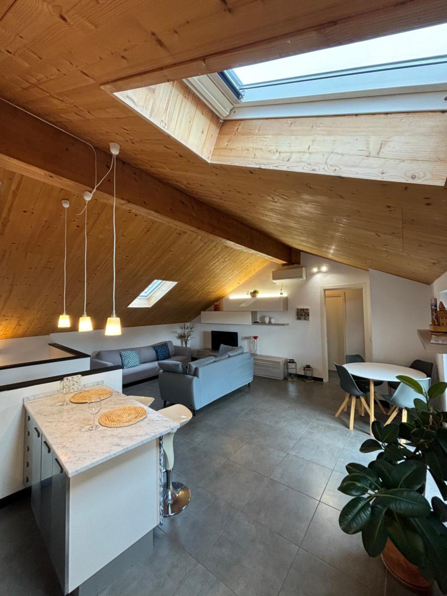 세스트리레반떼 Sestri Loft 아파트 외부 사진